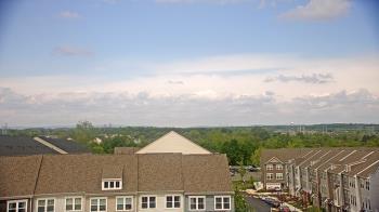 Weather camera view of Elaine E. Thompson Elementary School.