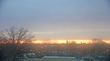 Weather camera view of Streator Township HS.