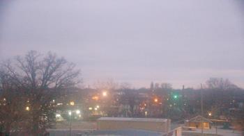 Weather camera view of Streator Township HS.