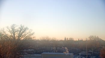 Weather camera view of Streator Township HS.