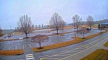 Weather camera view of Cloverleaf ES.
