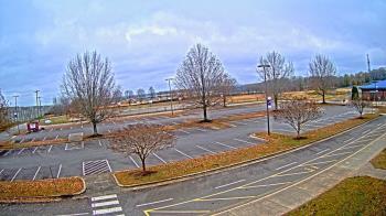 Weather camera view of Cloverleaf ES.
