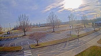 Weather camera view of Cloverleaf ES.