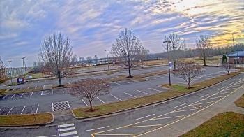 Weather camera view of Cloverleaf ES.