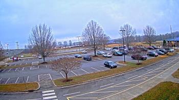 Weather camera view of Cloverleaf ES.