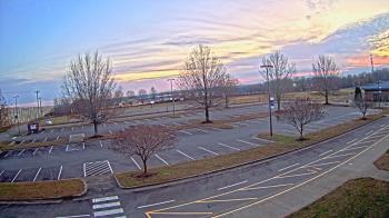 Weather camera view of Cloverleaf ES.