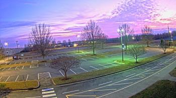 Weather camera view of Cloverleaf ES.