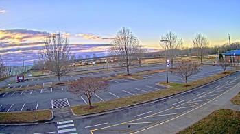 Weather camera view of Cloverleaf ES.