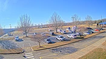 Weather camera view of Cloverleaf ES.