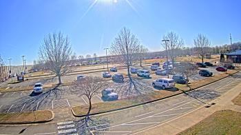 Weather camera view of Cloverleaf ES.
