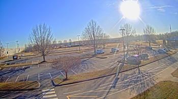 Weather camera view of Cloverleaf ES.