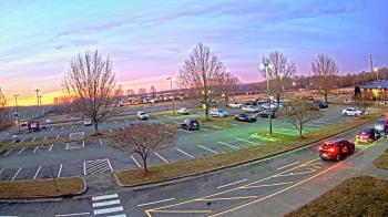 Weather camera view of Cloverleaf ES.
