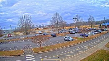 Weather camera view of Cloverleaf ES.