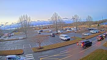 Weather camera view of Cloverleaf ES.