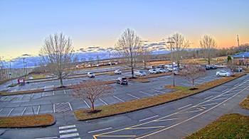 Weather camera view of Cloverleaf ES.