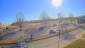 Weather camera view of Cloverleaf ES.