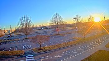 Weather camera view of Cloverleaf ES.