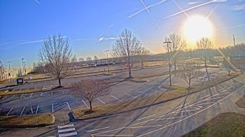 Weather camera view of Cloverleaf ES.