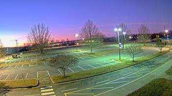 Weather camera view of Cloverleaf ES.