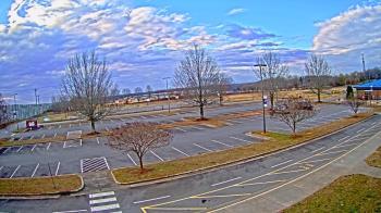 Weather camera view of Cloverleaf ES.