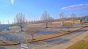 Weather camera view of Cloverleaf ES.