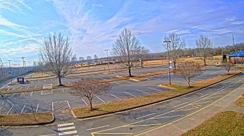 Weather camera view of Cloverleaf ES.