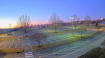 Weather camera view of Cloverleaf ES.