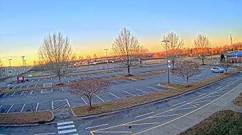 Weather camera view of Cloverleaf ES.