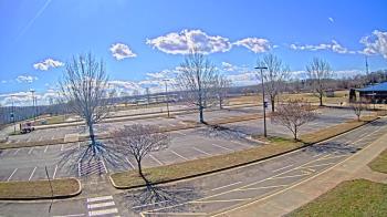 Weather camera view of Cloverleaf ES.