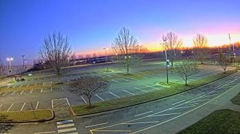 Weather camera view of Cloverleaf ES.