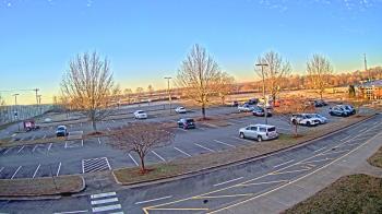 Weather camera view of Cloverleaf ES.