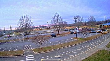 Weather camera view of Cloverleaf ES.