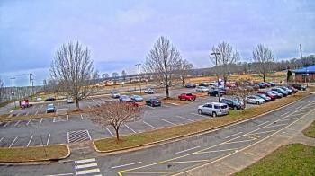 Weather camera view of Cloverleaf ES.
