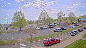 Weather camera view of Cloverleaf ES.