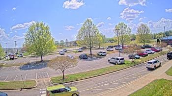 Weather camera view of Cloverleaf ES.