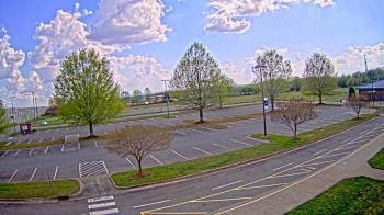Weather camera view of Cloverleaf ES.