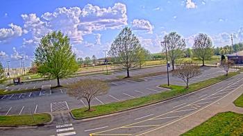 Weather camera view of Cloverleaf ES.