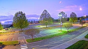 Weather camera view of Cloverleaf ES.