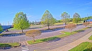 Weather camera view of Cloverleaf ES.