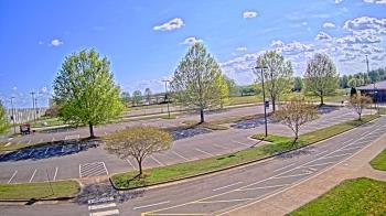 Weather camera view of Cloverleaf ES.