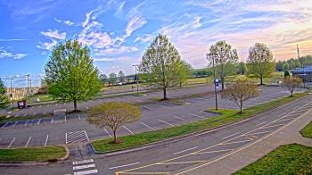 Weather camera view of Cloverleaf ES.