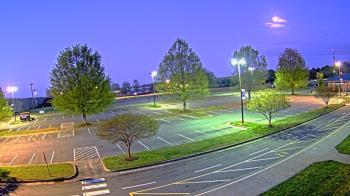 Weather camera view of Cloverleaf ES.