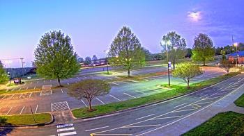Weather camera view of Cloverleaf ES.