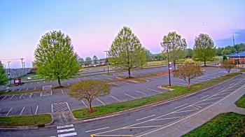 Weather camera view of Cloverleaf ES.
