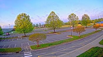 Weather camera view of Cloverleaf ES.