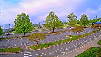 Weather camera view of Cloverleaf ES.