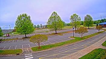 Weather camera view of Cloverleaf ES.