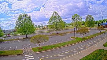 Weather camera view of Cloverleaf ES.