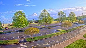 Weather camera view of Cloverleaf ES.