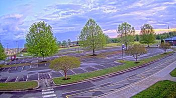 Weather camera view of Cloverleaf ES.